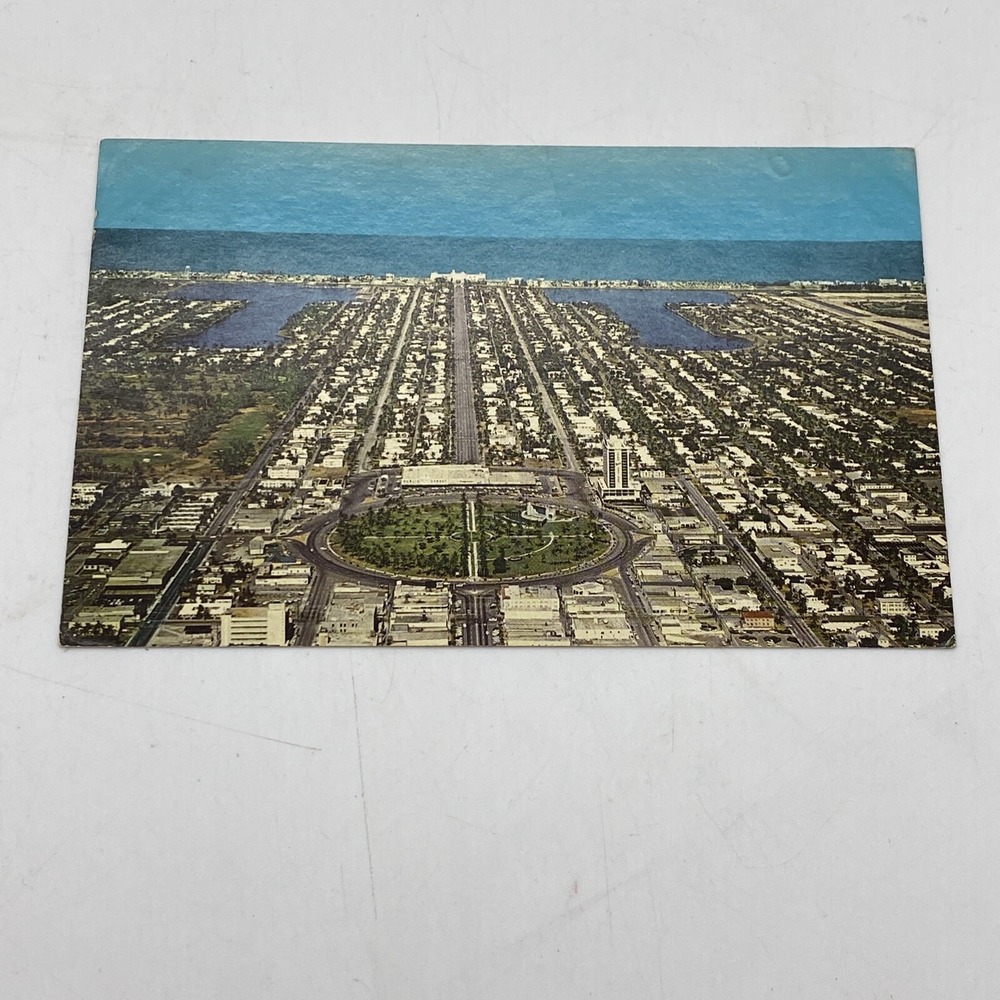 Vintage Hollywood FL Postcard The‎ Circle by the sea Ariel View Posted 1967